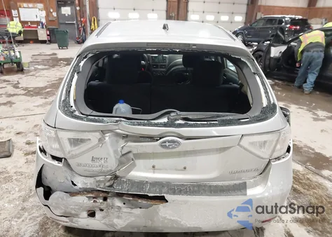 2011 Subaru Impreza 2.5I Premium из США, поврежденный, VIN JF1GH6B64BH808602